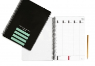 Kalender 2026/2027 Stora Fundo-kalendern stående